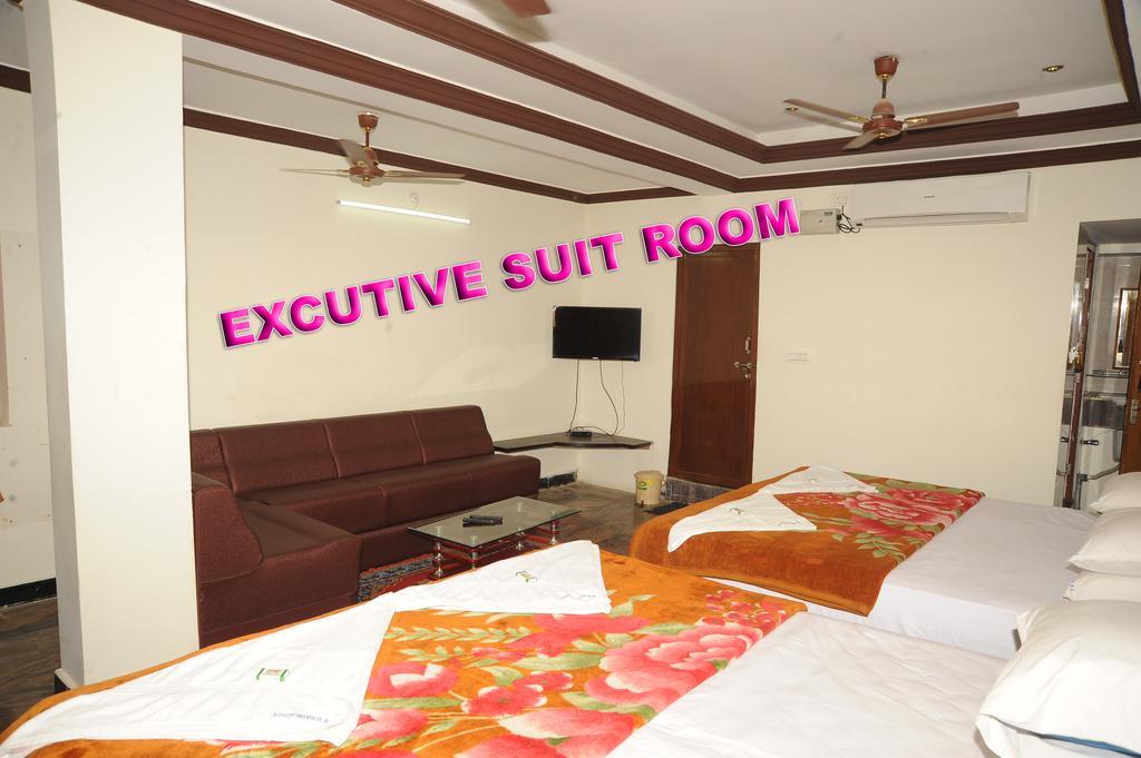 Hotel V.K.Residency Tirupati Exterior foto